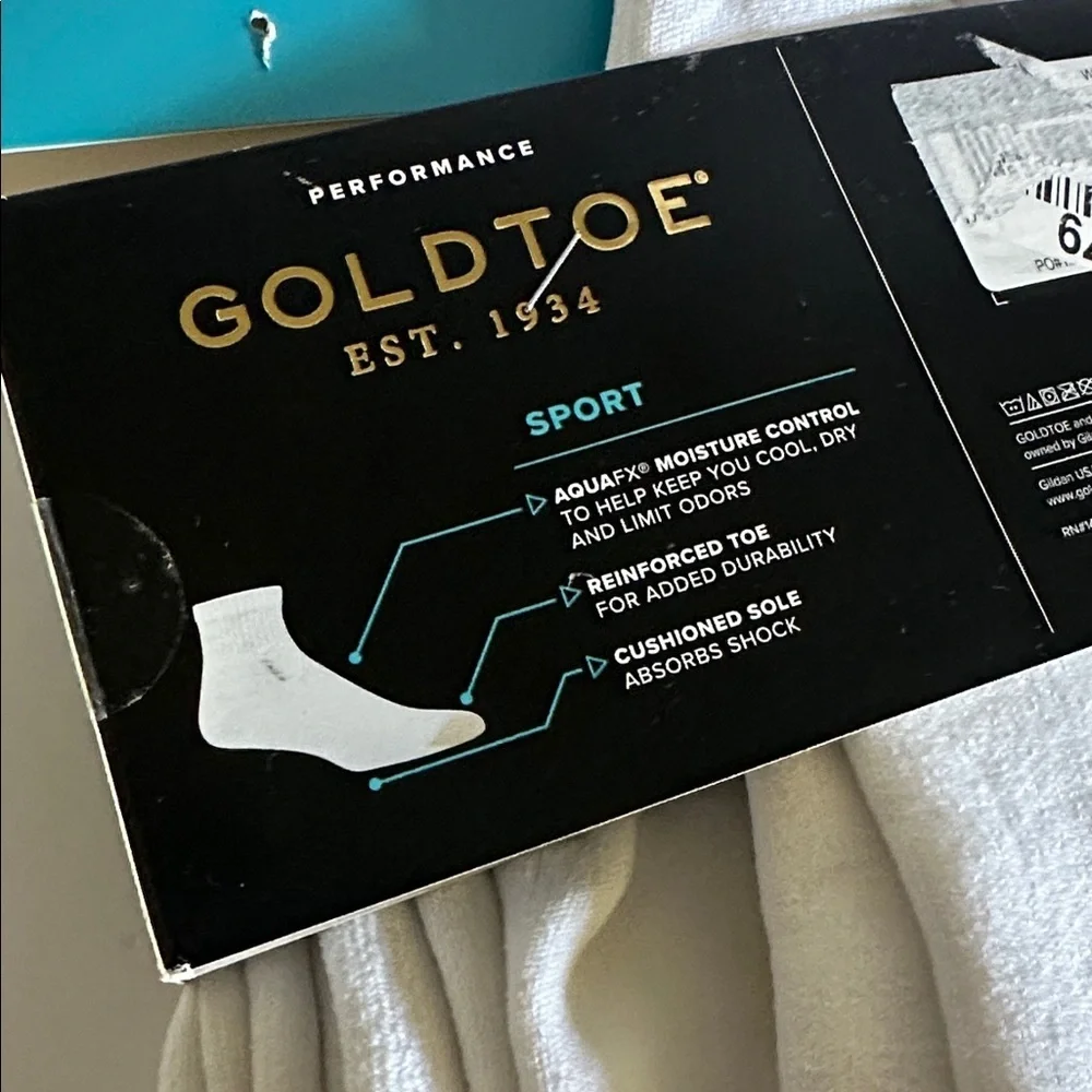 Gold Toe Men's Athletic ankle socks- 8 pairs
